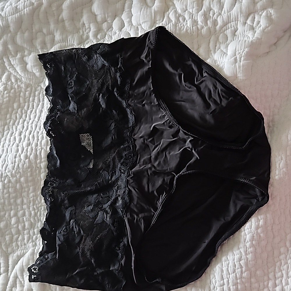 Wacoal full brief